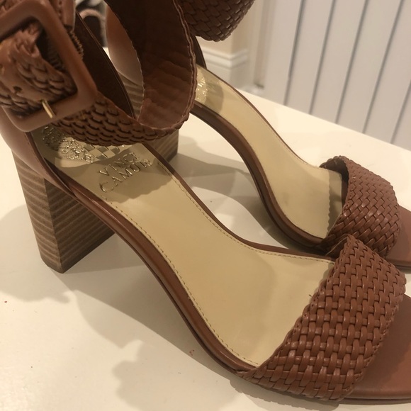 Vince Camuto - Picture 2 of 4